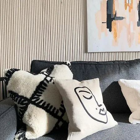 Apartment Lakeview Design Kallio